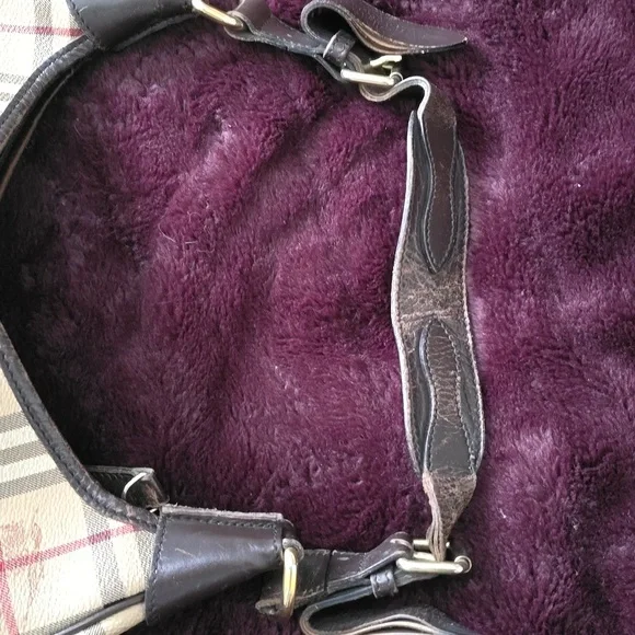 Burberry Tan Plaid Women's Bag - Picture 5 of 15